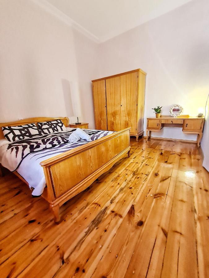 Friendly Guest House Kutaisi Exterior foto