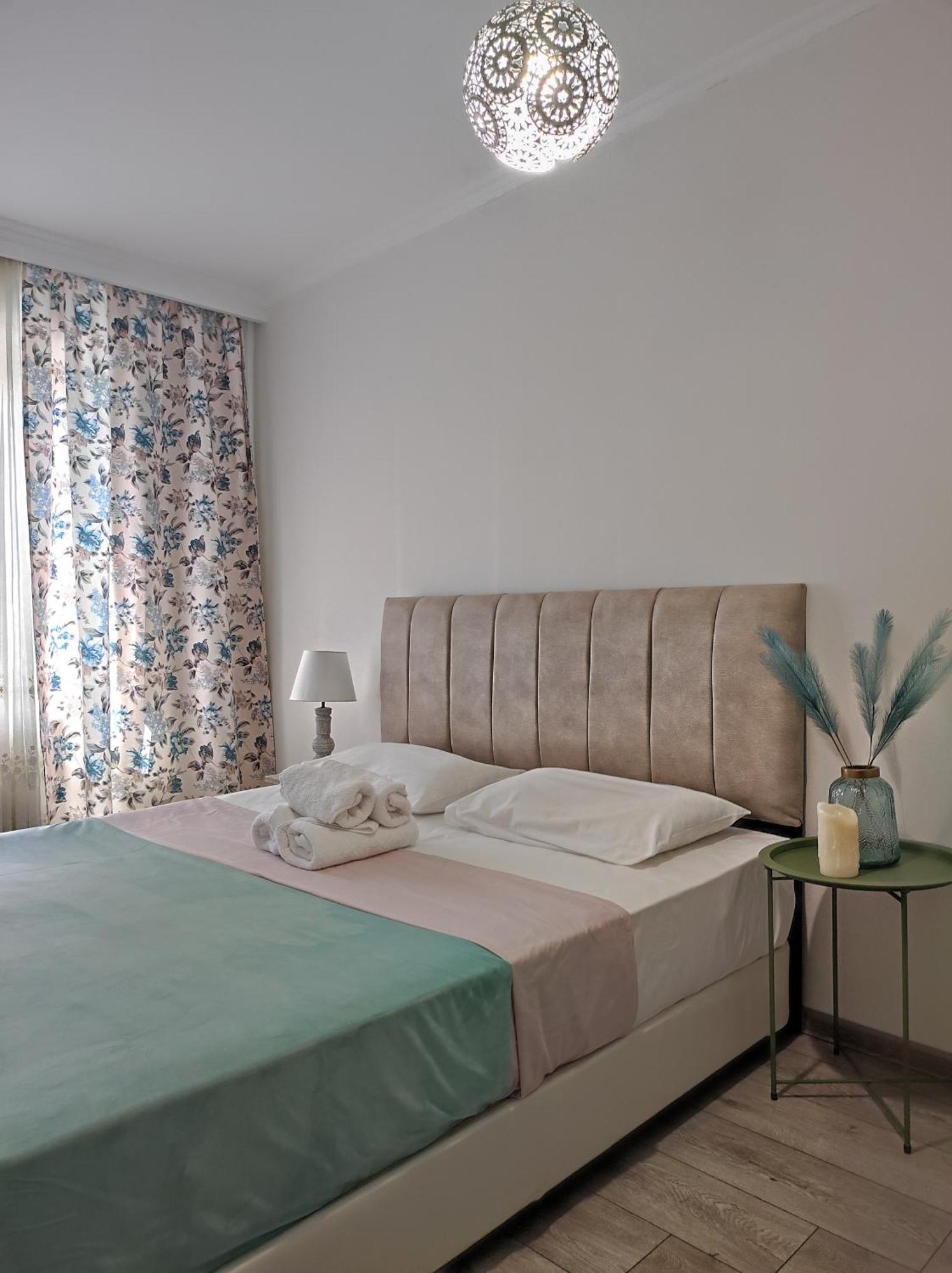 Friendly Guest House Kutaisi Quarto foto